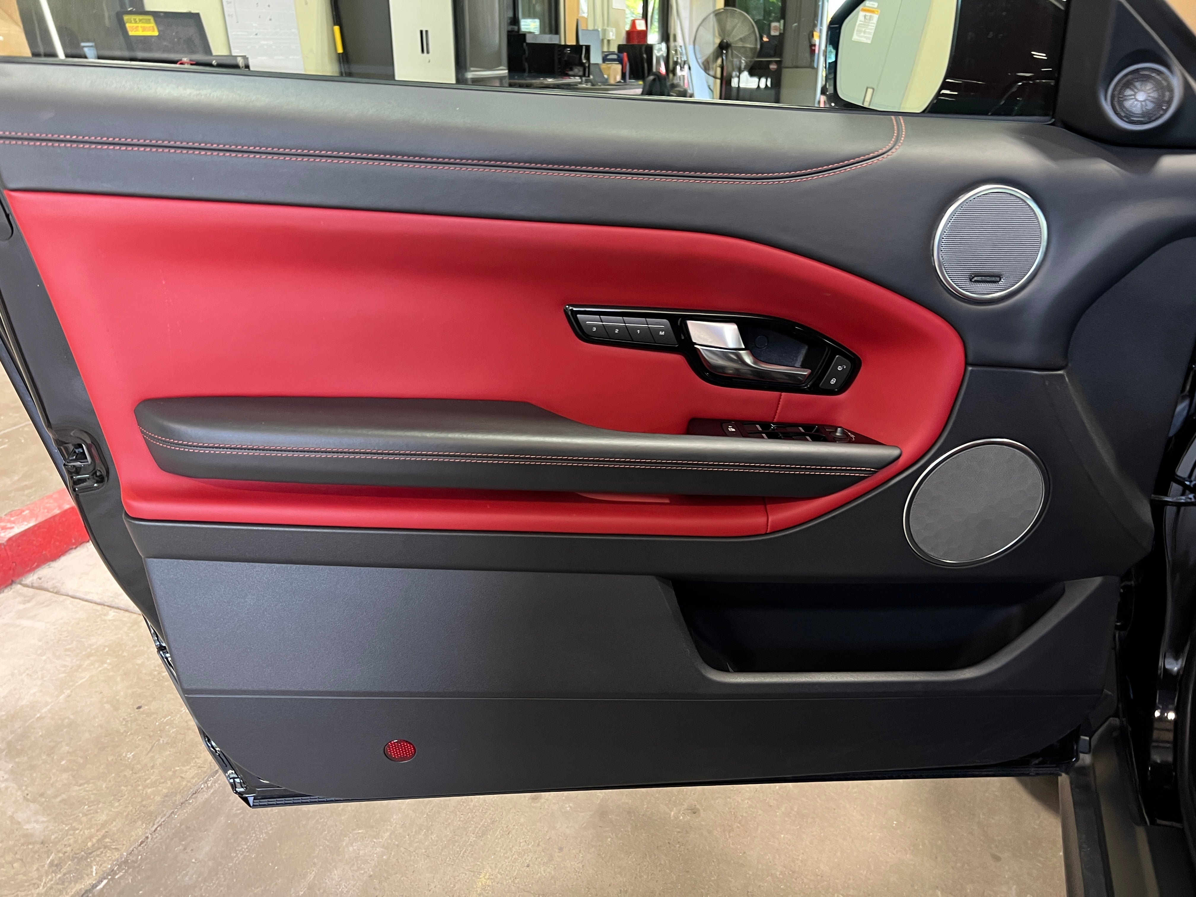 land rover range rover evoque 2019 SALVD5RX6KH344288 image land rover range rover evoque 2019 SALVD5RX6KH344288 image